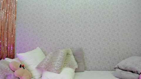 Media: crystalnut Chaturbate 2024-12-05 11:05:00