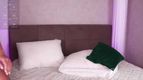 Media: eva_ra Chaturbate 2024-12-05 02:35:00