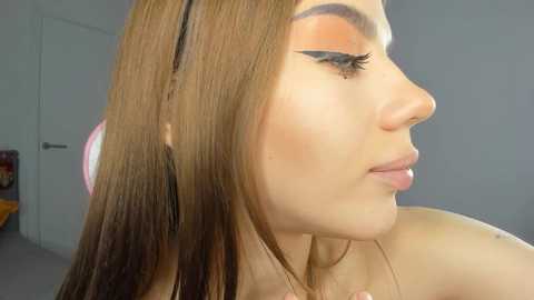 Media: jenie_fire Chaturbate 2024-12-05 22:21:00