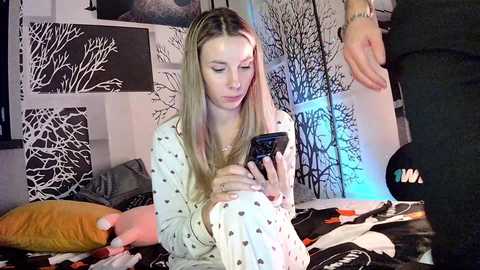 Media: nikki7377 Chaturbate 2024-12-05 18:29:00