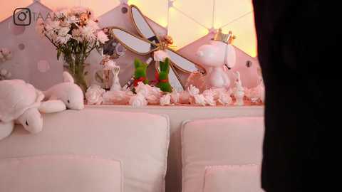 Media: taanni_bc Chaturbate 2024-12-05 05:05:00