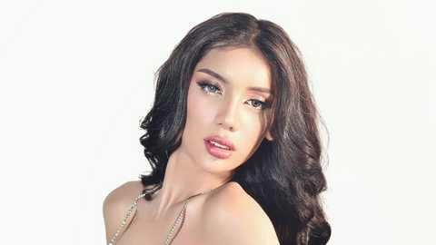 Media: trixieemerald Chaturbate 2024-12-05 06:33:00
