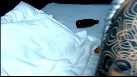 Media: dee_waters Chaturbate 2024-12-06 15:04:00