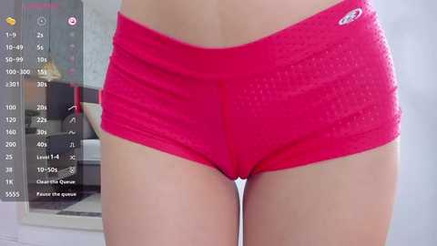 Media: lili_foxy Chaturbate 2024-12-06 17:28:00