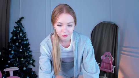 Media: cassie_palmer Chaturbate 2024-12-07 12:21:00
