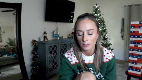 Media: holihurricane Chaturbate 2024-12-07 07:07:00