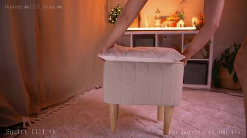 Media: lil_eva Chaturbate 2024-12-07 15:23:00