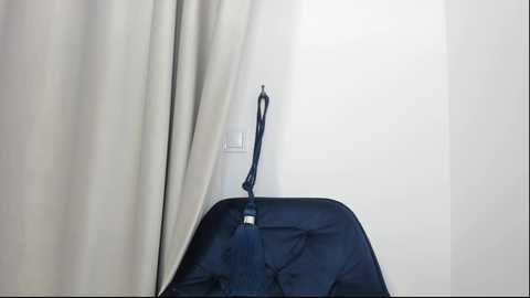 Media: milkykandy Chaturbate 2024-12-07 15:09:00