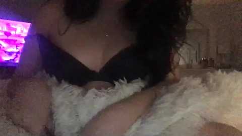 Media: pixielove22 Chaturbate 2024-12-07 09:34:00