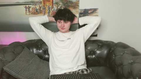 Media: sw33tie_tom Chaturbate 2024-12-08 04:42:00