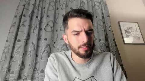 themmistokles @ chaturbate on 20241208