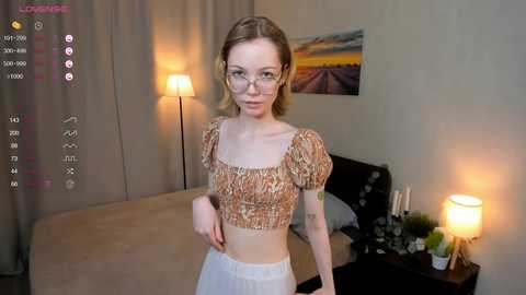 Media: moirebroady Chaturbate 2024-12-09 16:49:00