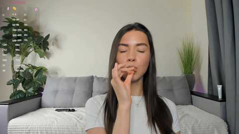 Media: nicoleluuv Chaturbate 2024-12-09 16:48:00