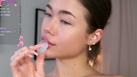 Media: oxonmymind Chaturbate 2024-12-09 17:37:00