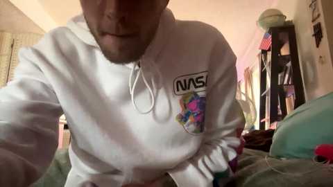 Media: high3ndlowlife Chaturbate 2024-12-10 16:09:00