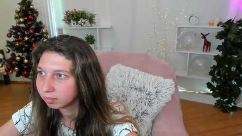 mary_winters_ @ chaturbate on 20241210