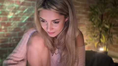 alliesynns @ chaturbate on 20241211