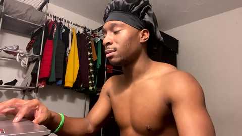 spacepaa @ chaturbate on 20241211