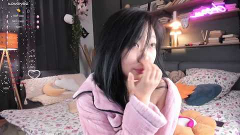 Media: hinatabroks Chaturbate 2024-12-12 19:49:00