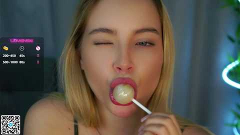 Media: lipswithsmileonthem Chaturbate 2024-12-12 07:02:00