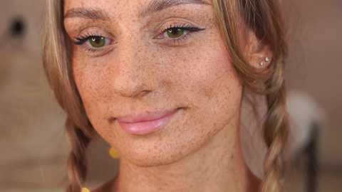 Media: artease Chaturbate 2024-12-13 13:01:00