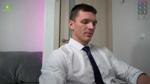Media: hornyyloverman Chaturbate 2024-12-13 08:15:00