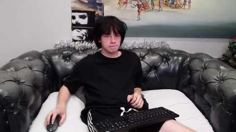 Media: iwillfall_ Chaturbate 2024-12-13 02:51:00