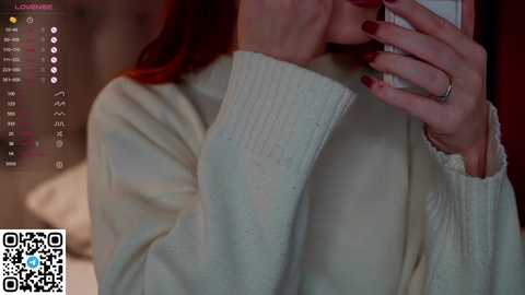 Media: miamoreira Chaturbate 2024-12-13 05:12:00