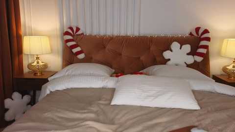 Media: roxy_blue_eyed_ Chaturbate 2024-12-13 15:11:00