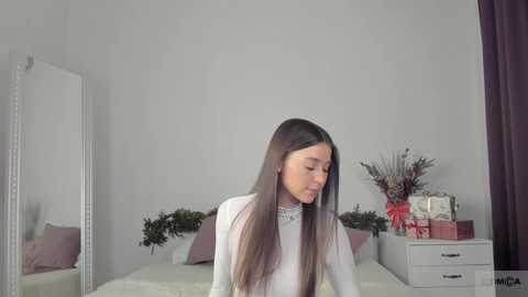 violetta_finch @ chaturbate on 20241213