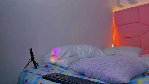 handsome_petite @ chaturbate on 20241214