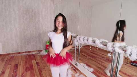 Media: marce_algara Chaturbate 2024-12-14 10:02:00