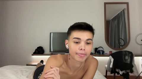 milk_boy999 @ chaturbate on 20241214