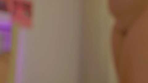 Media: naalani Chaturbate 2024-12-14 12:18:00