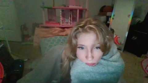 sm0keprincesspeach @ chaturbate on 20241214