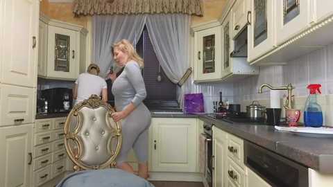Media: tunderose Chaturbate 2024-12-15 07:54:00