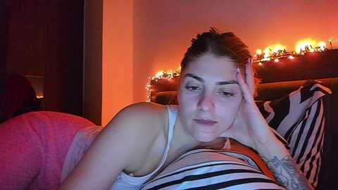 Media: _just_a_simple_girl Chaturbate 2024-12-16 16:56:00