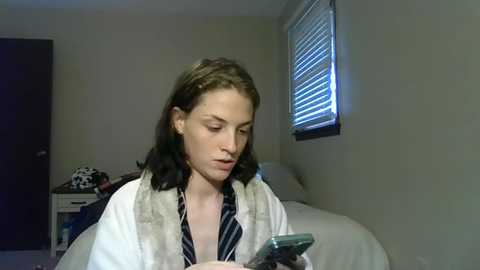 damningdaisy @ chaturbate on 20241216