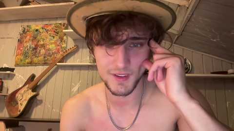 Media: manolein Chaturbate 2024-12-16 04:09:00