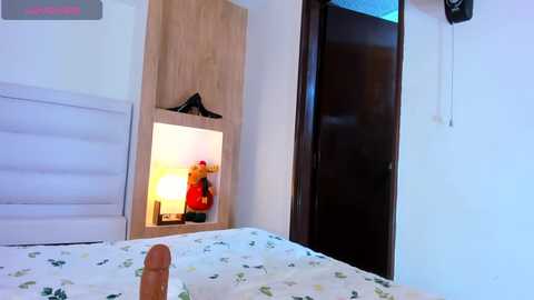 Media: veronica_garciaa Chaturbate 2024-12-16 14:02:00
