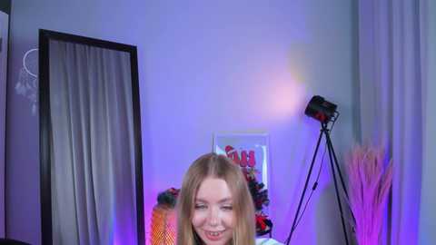 Media: cassie_palmer Chaturbate 2024-12-17 08:15:00