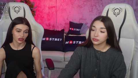 Media: kira0541 Chaturbate 2024-12-17 14:41:00