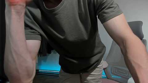 Media: j_akira13 Chaturbate 2024-12-18 16:20:00