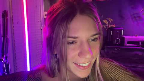 oliviahansleyy @ chaturbate on 20241219