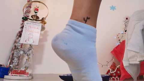 marce_algara @ chaturbate on 20241220