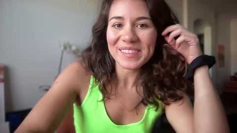 Media: nakedpaint245477 Chaturbate 2024-12-20 16:55:00