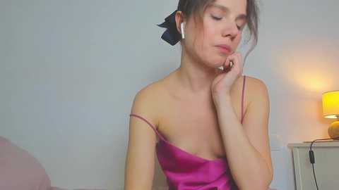 Media: stellawells Chaturbate 2024-12-20 00:24:00