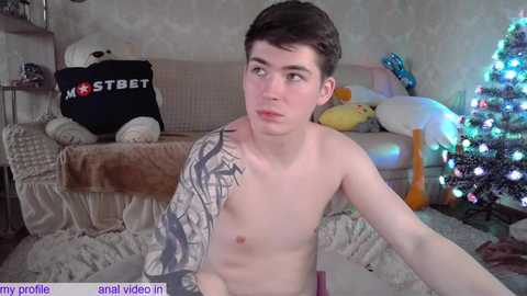 _pretty_fox_ @ chaturbate on 20241221