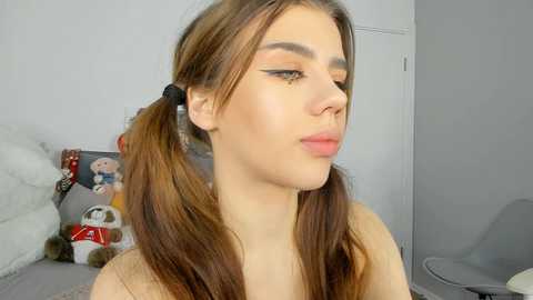 jenie_fire @ chaturbate on 20241222