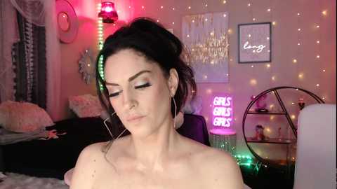 milf_lacey @ chaturbate on 20241223